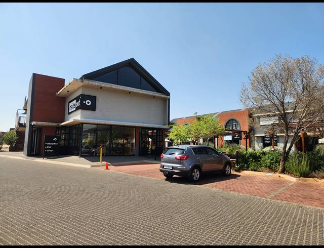 48M² OFFICE TO LET IN ROOIHUISKRAAL NORTH
